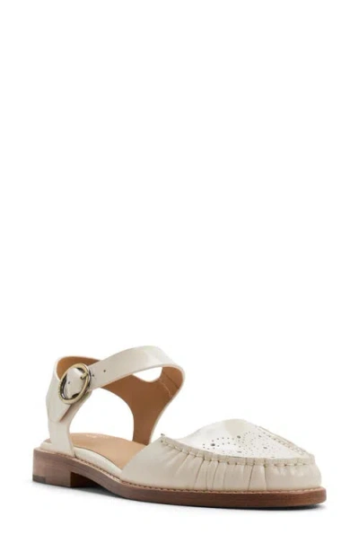 G.h.bass Colette Sandal In White