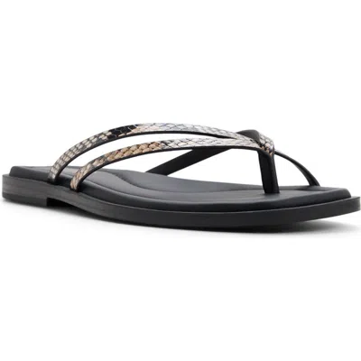 G.h.bass Nora Flip Flop In Black