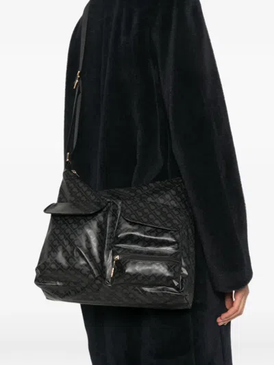 Gherardini Logo-monogram Shoulder Bag In Black
