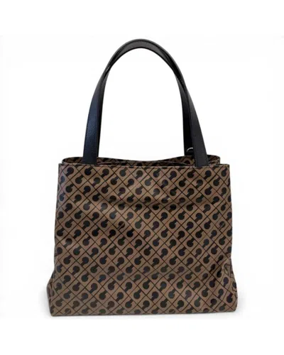 Gherardini Softy Women's Handbag Small Toffee With Softy Fabric Shoulder In Brown