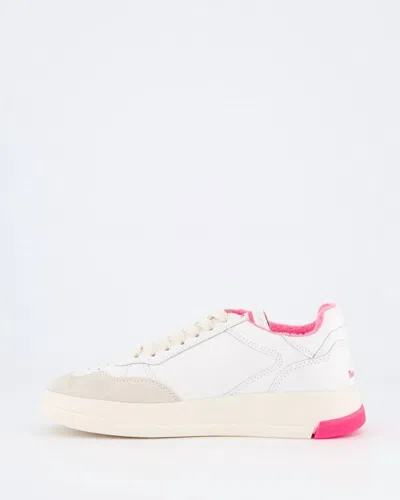 Ghoud Women's Tweener Low Sneaker In White Pink Fluo