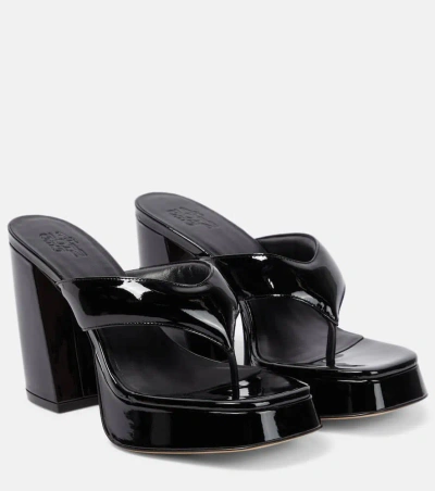 Gia Borghini Gia 17 Patent Leather Platform Thong Sandals In Black
