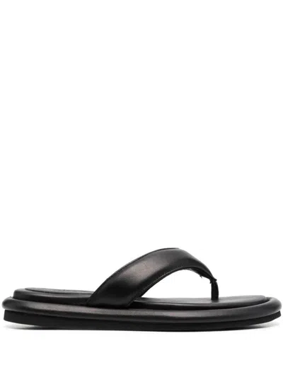 Gia Borghini Gia 5 New Leather Flip-flops In Black