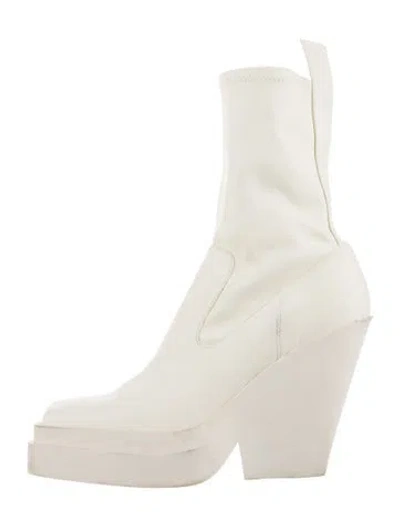 Pre-owned Gia Borghini Leather Boots In Neutral