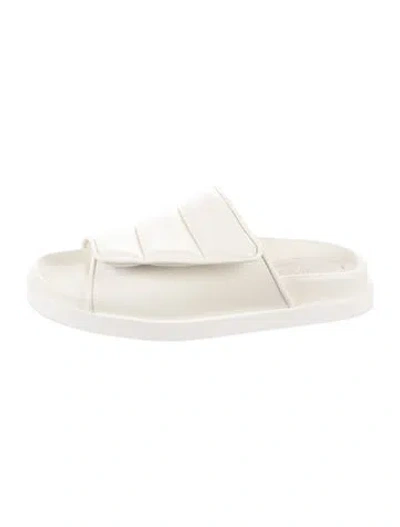Pre-owned Gia Borghini Leather Slides In Neutral