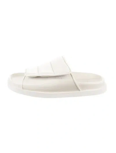 Pre-owned Gia Borghini Leather Slides In Neutral