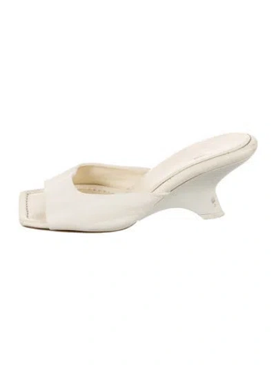 Pre-owned Gia Borghini Leather Slides In White