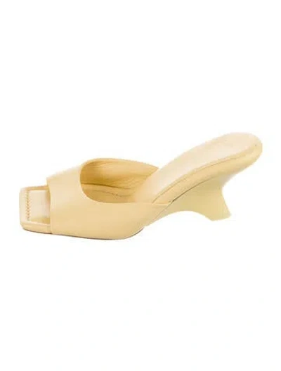 Pre-owned Gia Borghini Leather Slides In Yellow