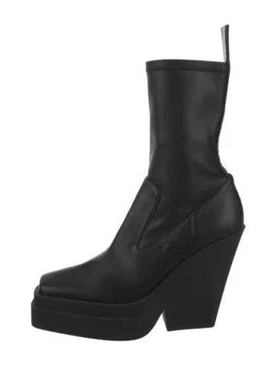 Pre-owned Gia Borghini Leather Sock Boots In Black