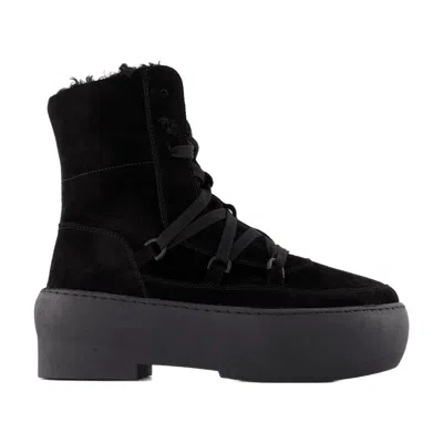 Gia Borghini Shearling-lined Lace-up Ankle Boot In Black