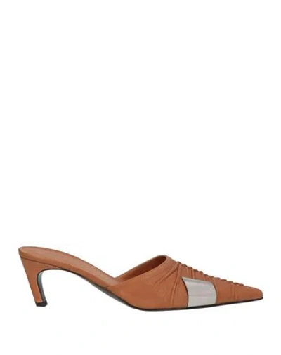 Gia Borghini Woman Mules & Clogs Brown Size 10 Leather