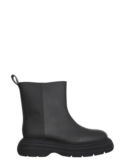 Gia Couture Boots In Black