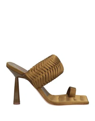 Gia Rhw Gia / Rhw Woman Thong Sandal Military Green Size 6 Textile Fibers