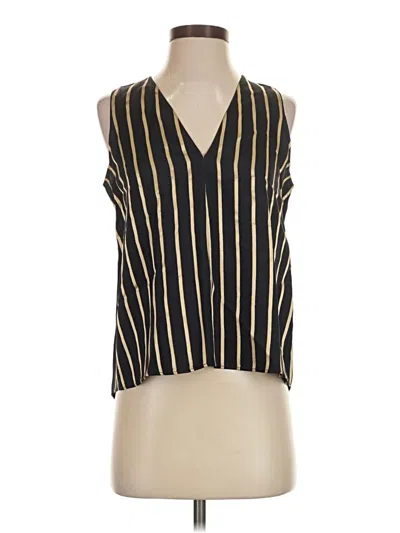Pre-owned Giada Forte Sleeveless Blouse In Gold