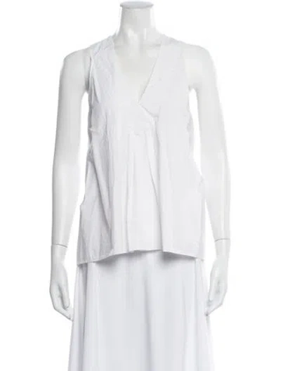 Pre-owned Giada Forte V-neck Sleeveless Blouse In White