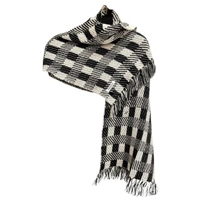 Pre-owned Gianfranco Ferre 1980s  Houndstooth Wool Shawl Scarf In Sand