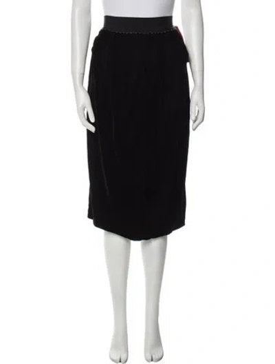 Pre-owned Gianfranco Ferre Vintage Knee-length Skirt In Black