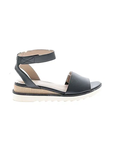 Pre-owned Giani Bernini Sandals In Black