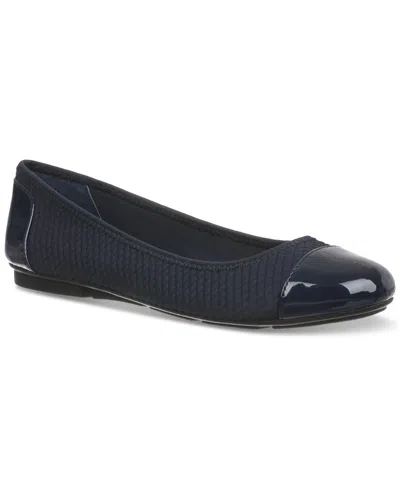 GIANI BERNINI WOMEN'S TAYLEE MEMORY FOAM CAP TOE BALLET FLATS, CREATED FOR MACY'S