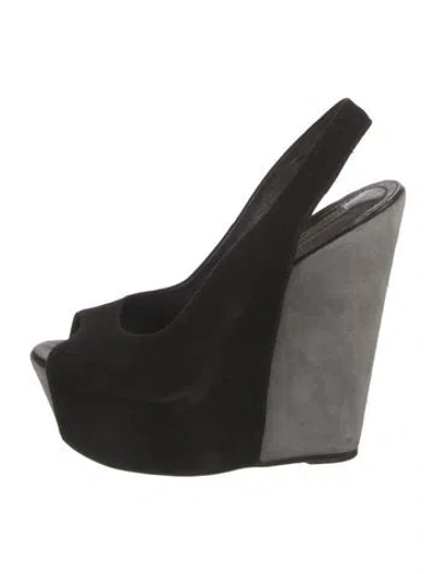 Pre-owned Gianmarco Lorenzi Suede Slingback Pumps In Black