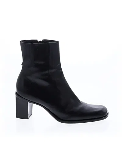 Pre-owned Gianni Bini Ankle Boots In Black