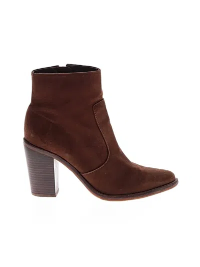 Pre-owned Gianni Bini Ankle Boots In Brown