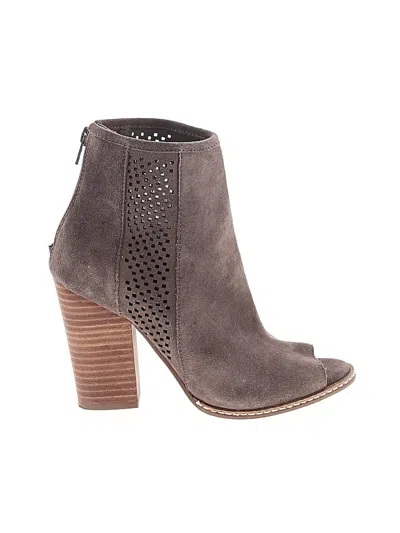 Pre-owned Gianni Bini Ankle Boots In Gray