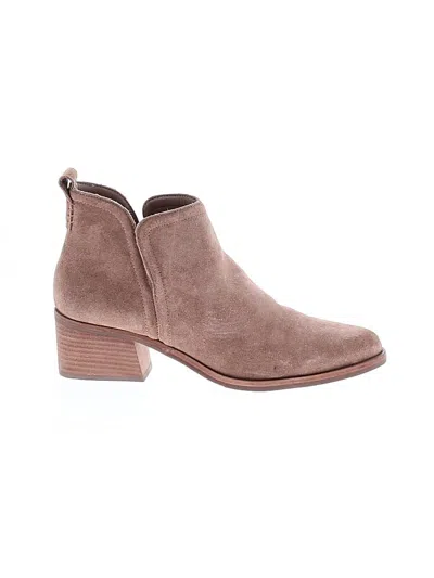 Pre-owned Gianni Bini Ankle Boots In Tan