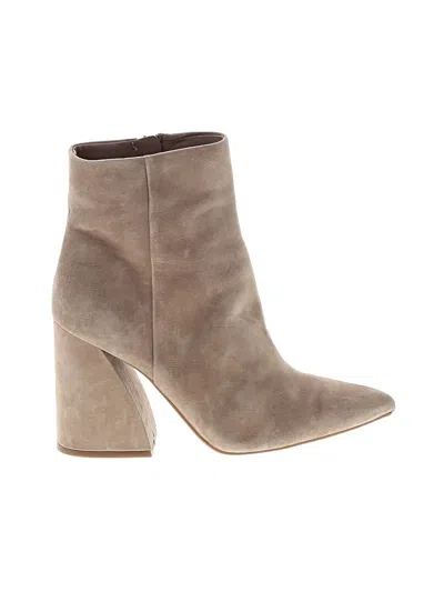 Pre-owned Gianni Bini Ankle Boots In Tan