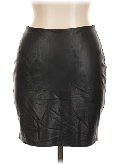 Pre-owned Gianni Bini Faux Leather Skirt In Black