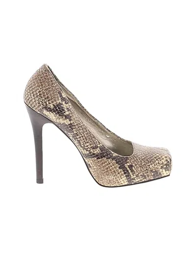 Pre-owned Gianni Bini Heels In Brown
