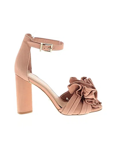 Pre-owned Gianni Bini Sandals In Tan