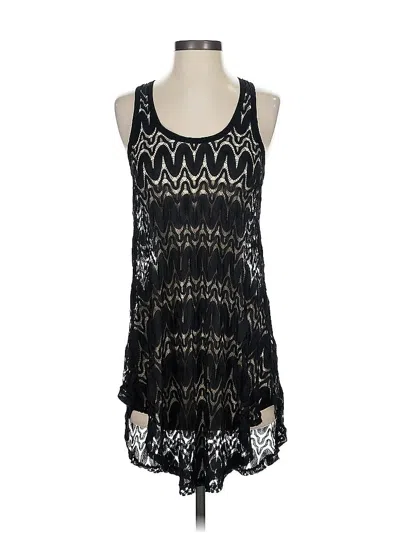 Pre-owned Gianni Bini Sleeveless Blouse In Black