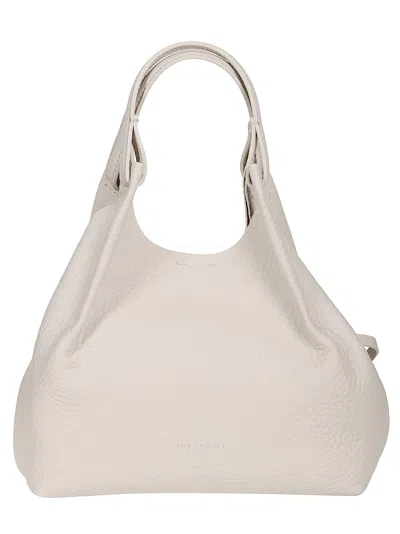 Gianni Chiarini Dua In Sand
