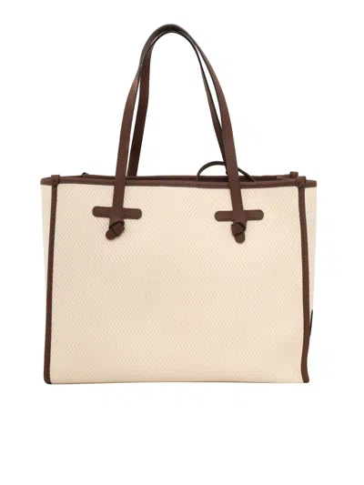 Gianni Chiarini Shoulder Bag. In White