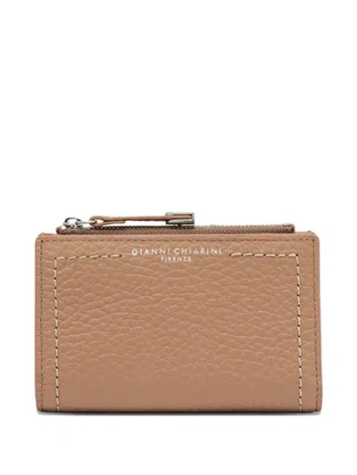 Gianni Chiarini Grained Zip Leather Wallet In Neutral