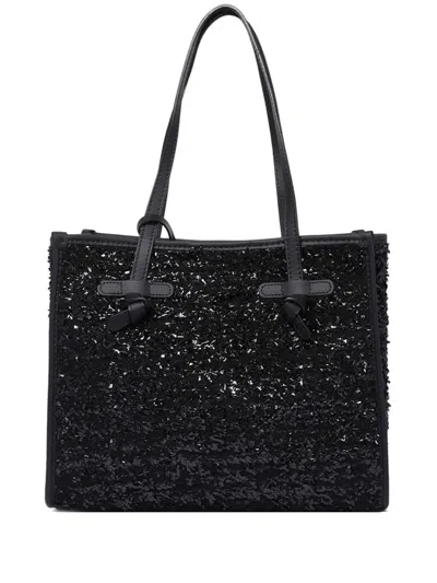 Gianni Chiarini Shoulder Bag. In Black