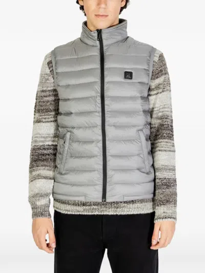 Gianni Lupo Quilted Lightweight Vest In Gray