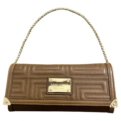 Pre-owned Gianni Versace Couture 21st Century  Mini Geometric Leather Shoulder Bag In Brown