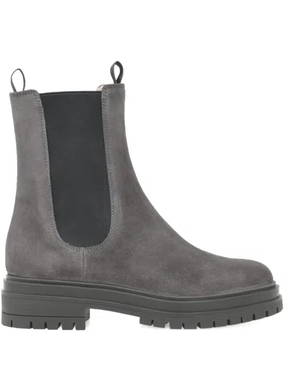 Gianvito Rossi 40mm Chester Lug-sole Chelsea Boots In Gray