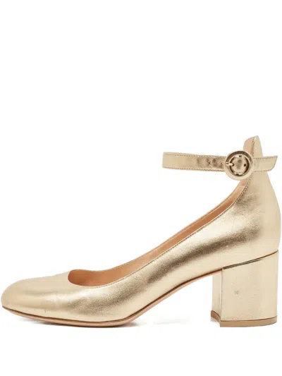 Pre-owned Gianvito Rossi 60mm Block-heel Ankle-strap Pumps In Gold