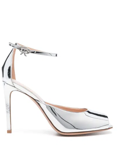 Gianvito Rossi Women Thel Sandal Metal In Silver