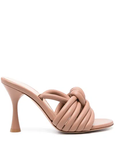 Gianvito Rossi Ottavia 95 Knotted Leather Slingback Sandals In Beige