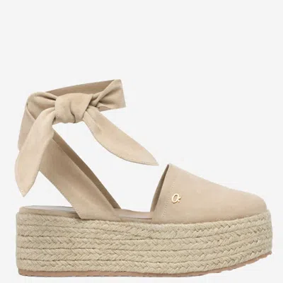 Gianvito Rossi Almeria Slingback Shoes In Beige