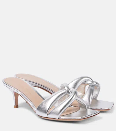 Gianvito Rossi Amour Metallic Leather Mules In Silver