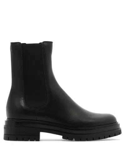 Gianvito Rossi Chester Leather Chelsea Boots In Black