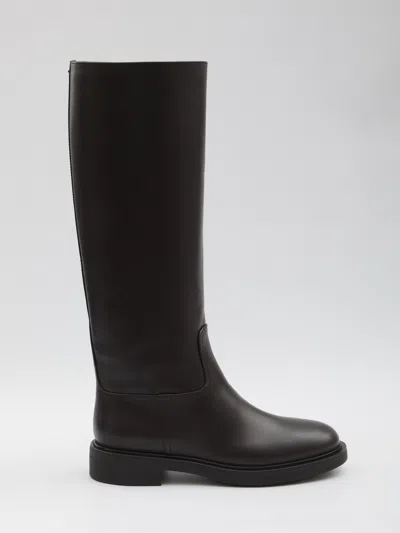 Gianvito Rossi Ascott Boots In Black