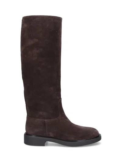 Gianvito Rossi 'ascott' Boots In Brown