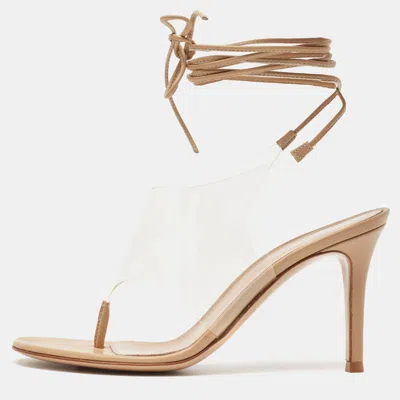 Pre-owned Gianvito Rossi Beige Leather And Pvc Plexi Thong Wrap Sandals Size 37.5