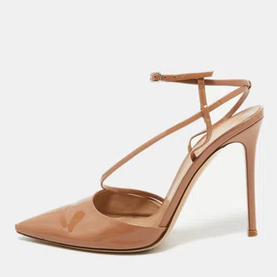 Pre-owned Gianvito Rossi Beige Patent Leather Ankle Strap Pumps Size 40